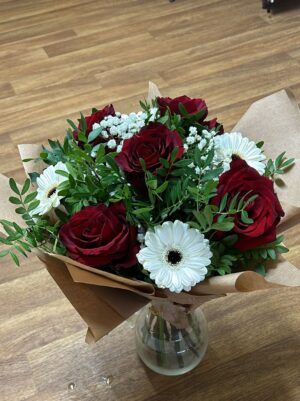 Kytice v hodnotě 1000 Kč